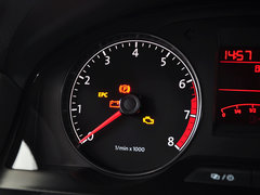 2015款 1.6L 自动 舒适版