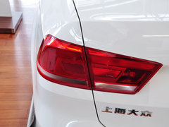 2015款 1.6L 自动 舒适版
