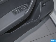 2015款 1.6L 自动 舒适版