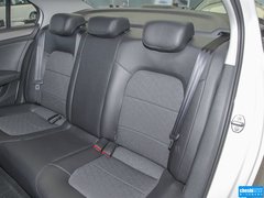 2015款 1.6L 自动 舒适版