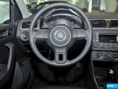 2015款 1.6L 手动 舒适版