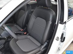2015款 1.6L 手动 舒适版