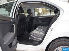 2015款 1.6L 手动 舒适版