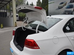 2015款 1.6L 手动 舒适版
