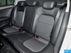 2015款 1.6L 手动 舒适版