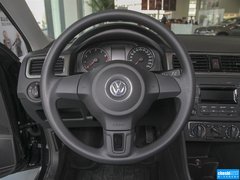 2015款 1.6L 手动 舒适版