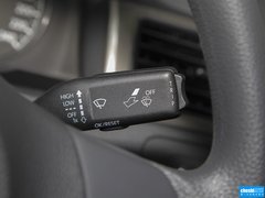 2015款 1.6L 手动 舒适版