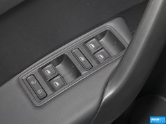 2015款 1.6L 手动 舒适版