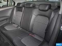 2015款 1.6L 手动 舒适版