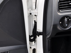 2015款 1.6L 自动 风尚版