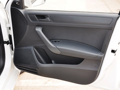 2015款 1.6L 自动 风尚版