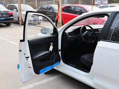 2015款 1.6L 自动 风尚版