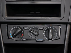2015款 1.6L 自动 风尚版