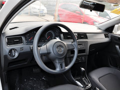 2015款 1.6L 自动 风尚版