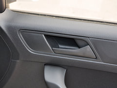 2015款 1.6L 自动 风尚版