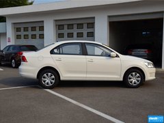 2015款 1.6L 自动 风尚版