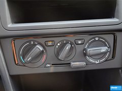 2015款 1.6L 自动 风尚版