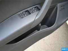2015款 1.6L 自动 风尚版