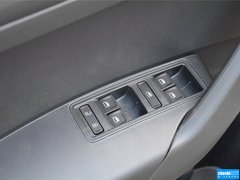 2015款 1.6L 自动 风尚版