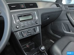 2015款 1.4L 手动 舒适版