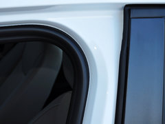 2015款 1.5L 自动 豪华版