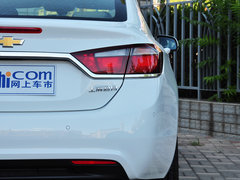 2015款 1.5L 自动 豪华版