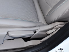 2015款 1.5L 自动 豪华版