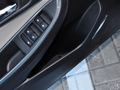 2015款 1.5L 自动 豪华版