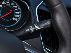2015款 1.5L 自动 豪华版
