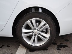 2015款 1.5L 手动 精英版