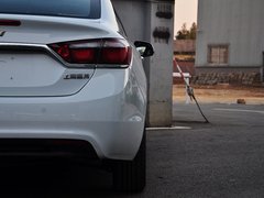 2015款 1.5L 手动 精英版