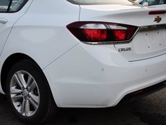 2015款 1.5L 手动 精英版