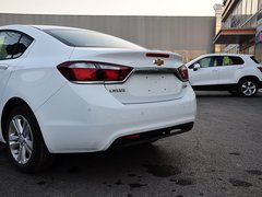 2015款 1.5L 手动 精英版