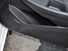 2015款 1.5L 手动 精英版