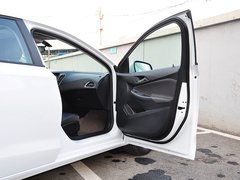 2015款 1.5L 手动 精英版