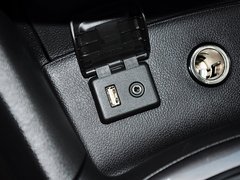 2015款 1.5L 手动 精英版