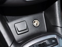 2015款 1.5L 手动 精英版