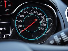 2015款 1.5L 手动 精英版