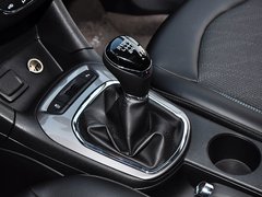 2015款 1.5L 手动 精英版