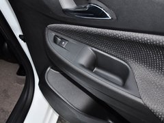 2015款 1.5L 手动 精英版