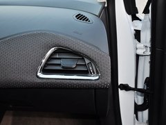 2015款 1.5L 手动 精英版