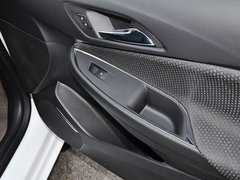 2015款 1.5L 手动 精英版