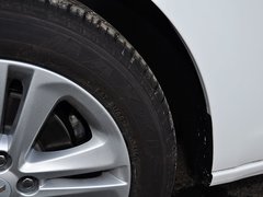 2015款 1.5L 手动 精英版