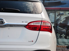 2014款 1.5T 自动 四驱尊贵型 5座