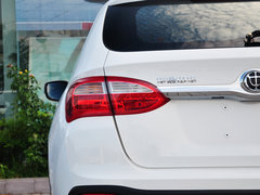 2014款 1.5T 自动 四驱尊贵型 5座