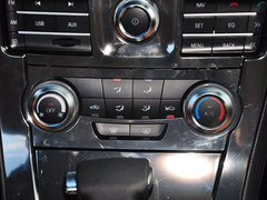 2014款 1.5T 自动 四驱尊贵型 5座