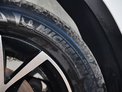 2014款 1.5T 自动 四驱尊贵型 5座