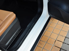 2014款 1.5T 自动 四驱尊贵型 5座