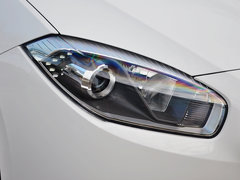 2014款 1.5T 自动 四驱尊贵型 5座
