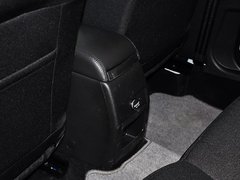 2014款 1.5T 自动 四驱尊贵型 5座
